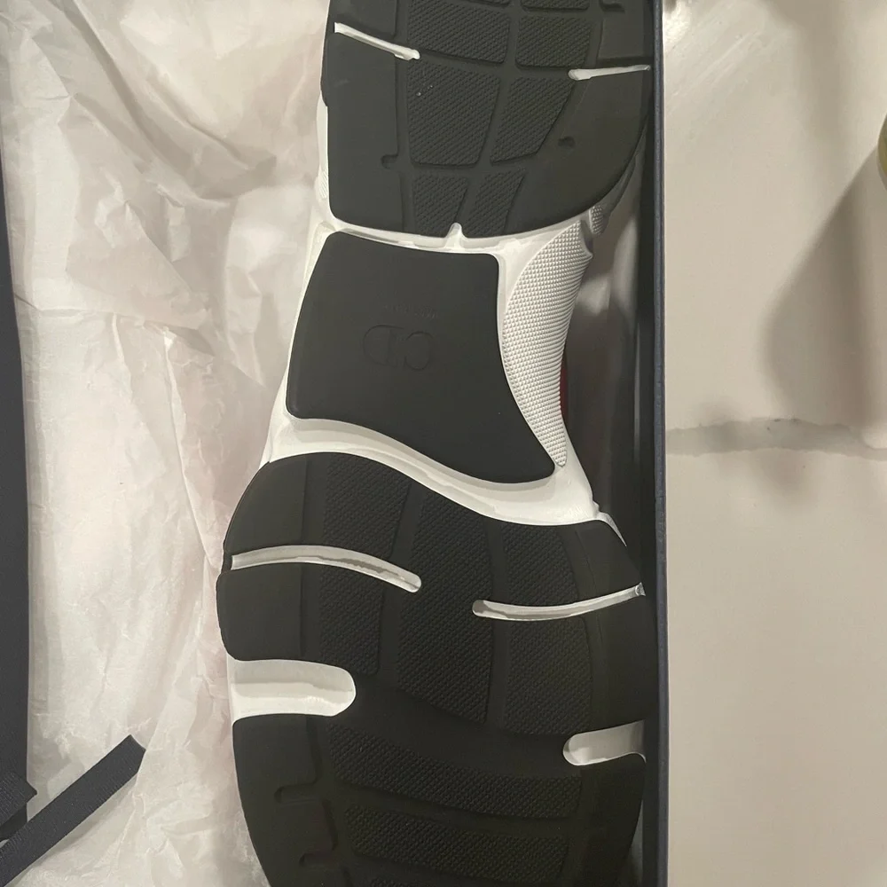 Dior Runner - Picture 2 of 5